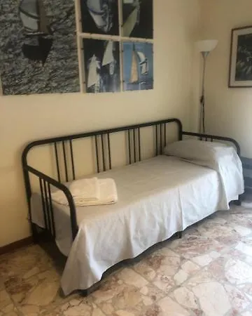 Casa Levante Sea View Apartmán *